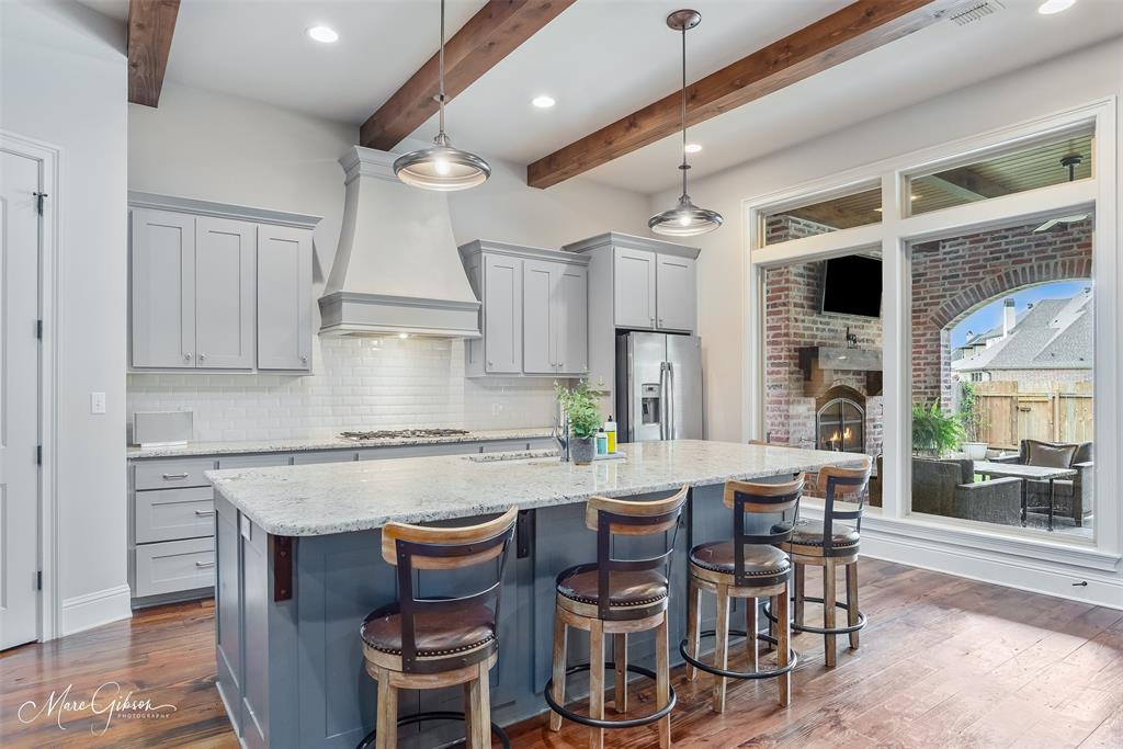 Twelve Oaks - Residential