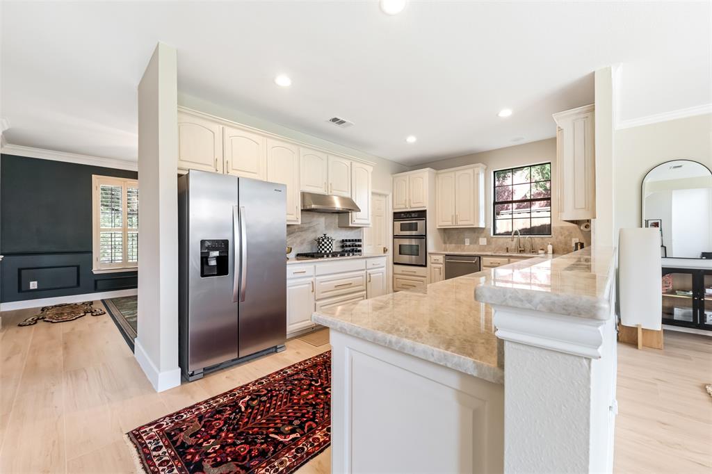 5501 Blazing Star Road
