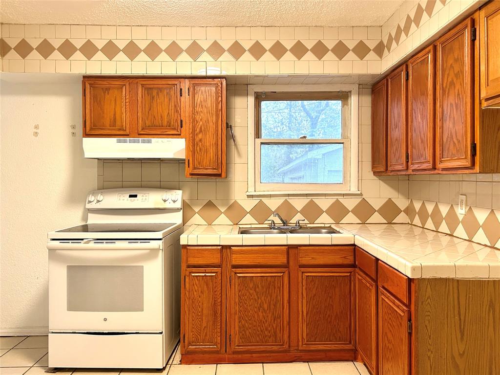 Rollingwood Hills - Residential