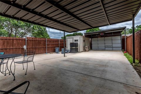 A home in Grand Prairie