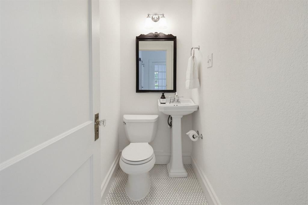 Munger Place - Residential