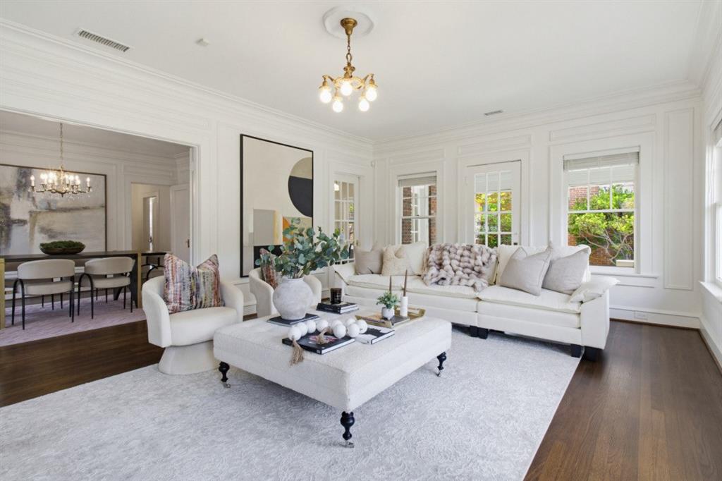 Munger Place - Residential