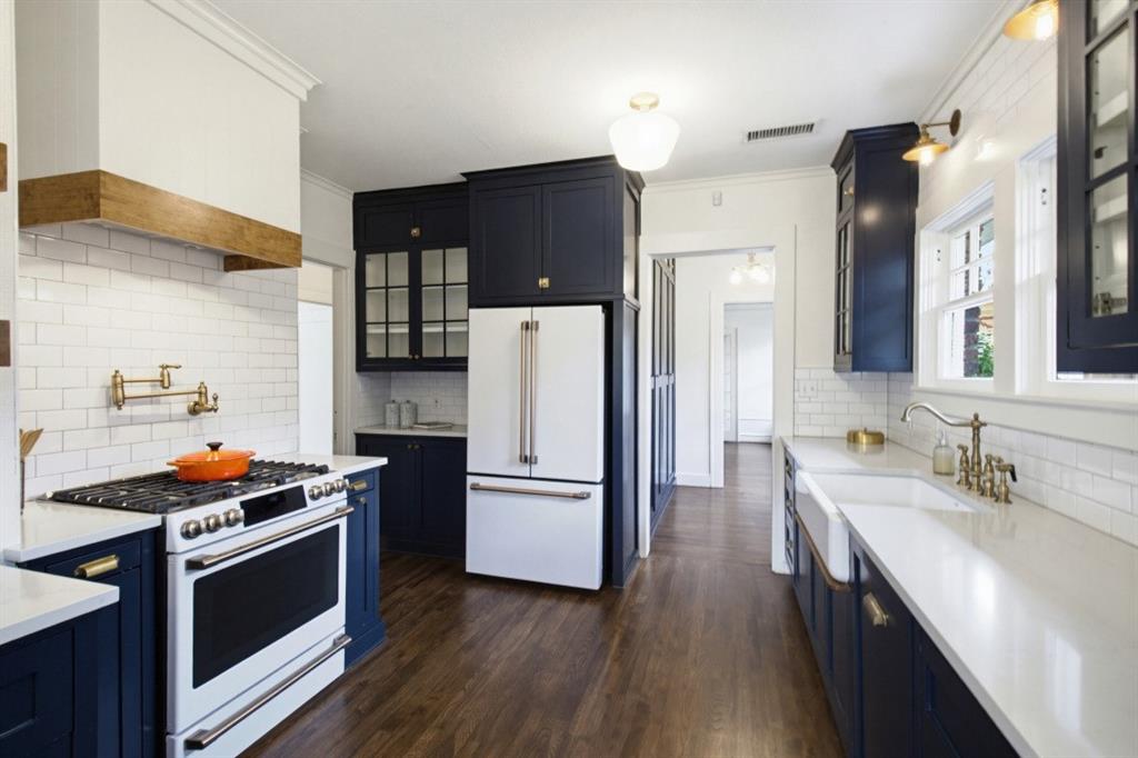 Munger Place - Residential