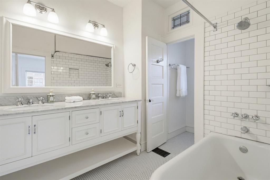 Munger Place - Residential