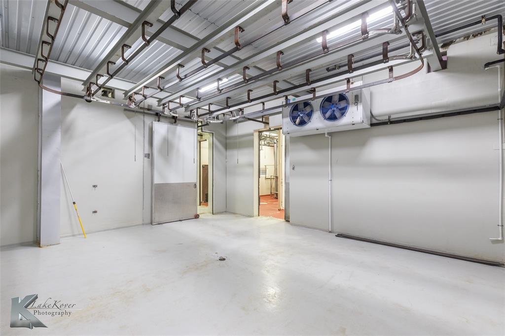 T&P LANE - Commercial Sale