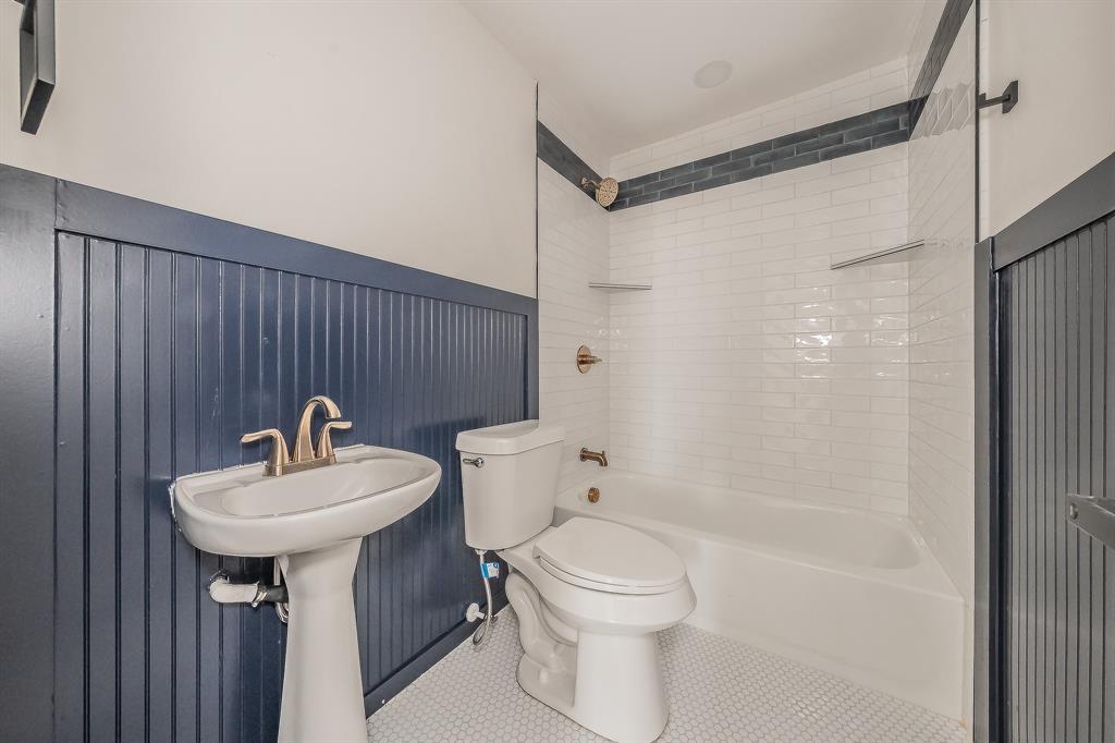 Chamberlain Arlington Heights 1st - Residential