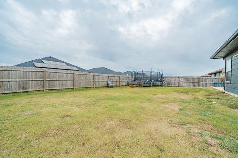 Tiny photo for 107 Willowbend Loop, Mabank, TX 75147 (MLS # 21086171)