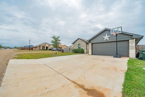 Tiny photo for 107 Willowbend Loop, Mabank, TX 75147 (MLS # 21086171)