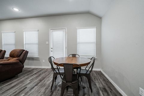 Tiny photo for 107 Willowbend Loop, Mabank, TX 75147 (MLS # 21086171)