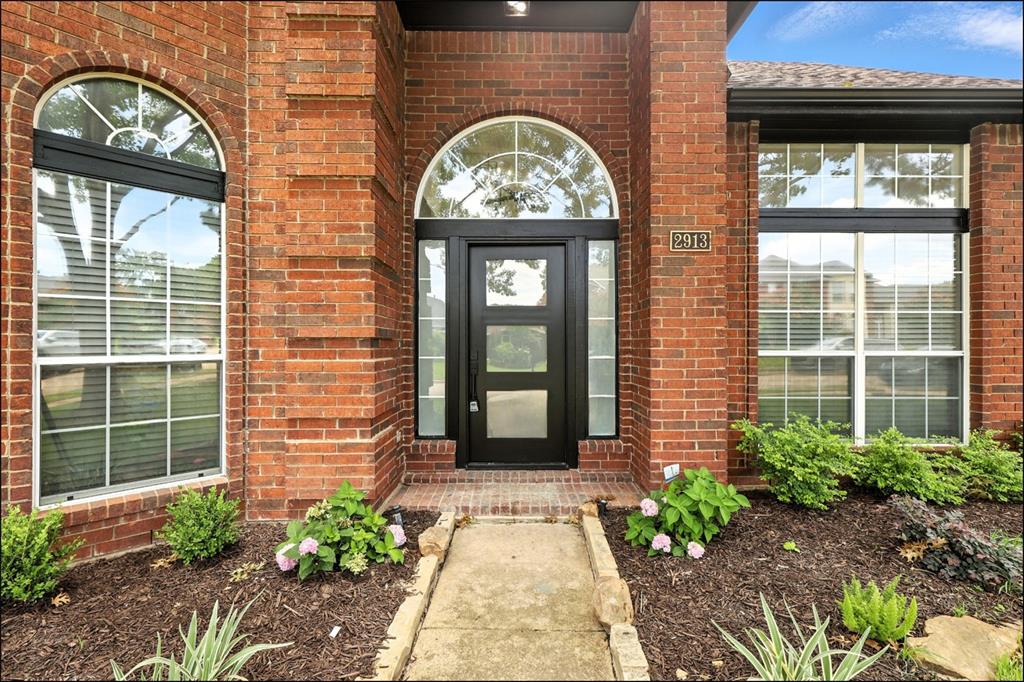 2913 Panorama Drive