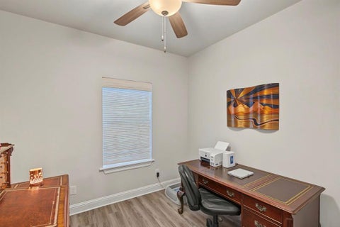 Tiny photo for 10120 Kelli Leanne Circle, Keithville, LA 71047 (MLS # 21395744)