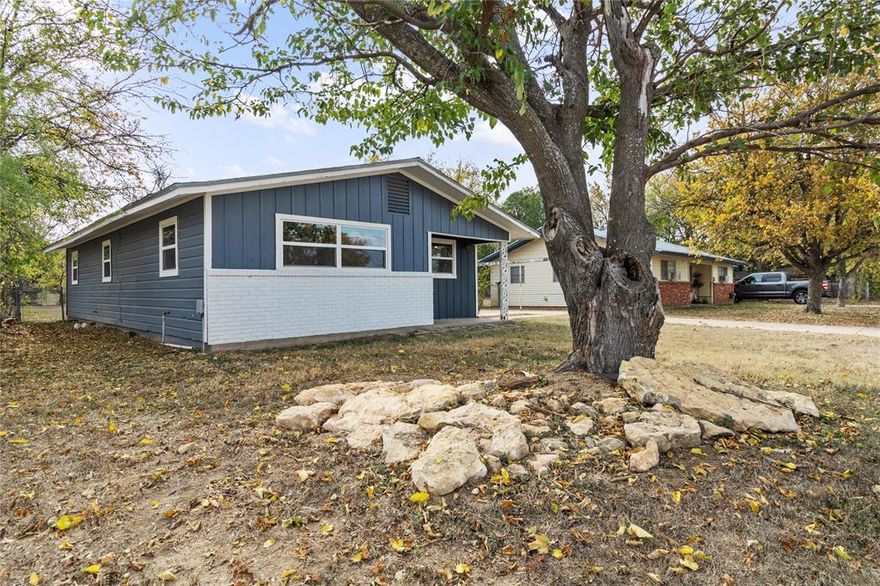 This beautifully remodeled 3-bedroom, 1.5-bath home in Coleman, Texas offers a fresh new start just blocks from the vibrant downtown area. Sitting on a large lot, this property blends modern upgrades with a convenient location.
Every inch of the home has been thoughtfully updated, including brand-new central heat and air, upgraded electrical, all new flooring, and fresh interior and exterior paint. The custom kitchen features newly installed countertops and comes fully equipped with all new appliances, including a stove, refrigerator, dishwasher, washer, and dryer—an incredible move-in bonus!
New windows and screens provide energy efficiency and great natural light, while a brand-new hot water heater and updated systems add long-term peace of mind.
With a stylish finish, functional layout, and big lot for outdoor possibilities, this completely remodeled gem is ready for its next owner to enjoy worry-free living in the heart of Coleman!