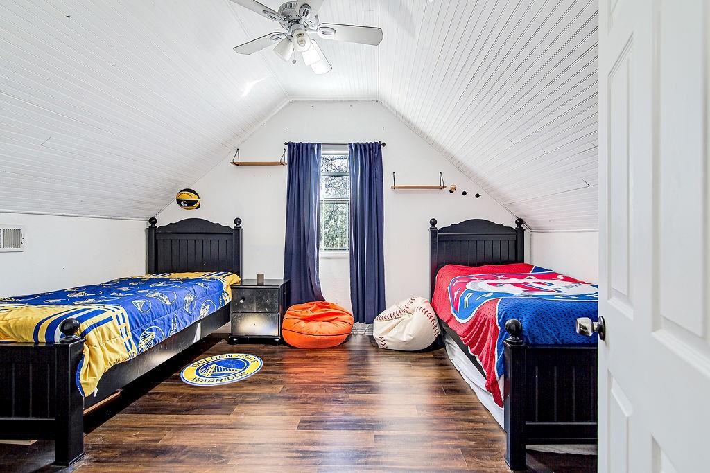 Caddo Peak Estate - Residential