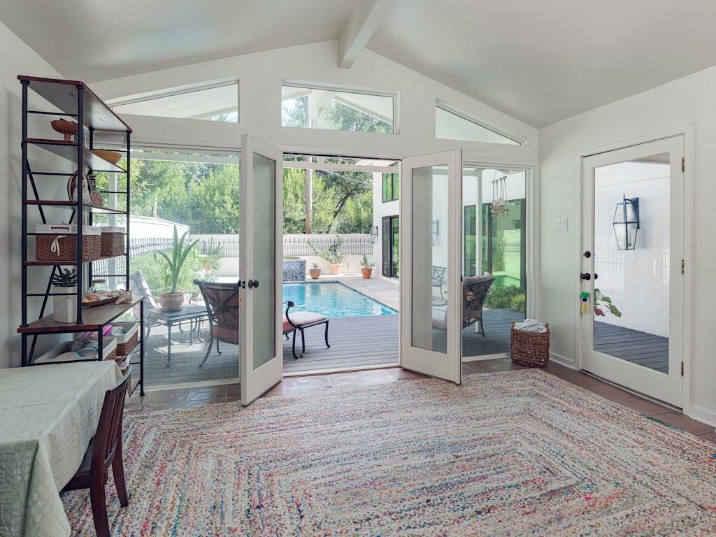 ST ANDREWS PLACE - Residential