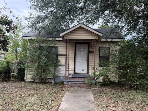 Photo of 501 Hatton Street, Waco, TX 76704 (MLS # 21397073)