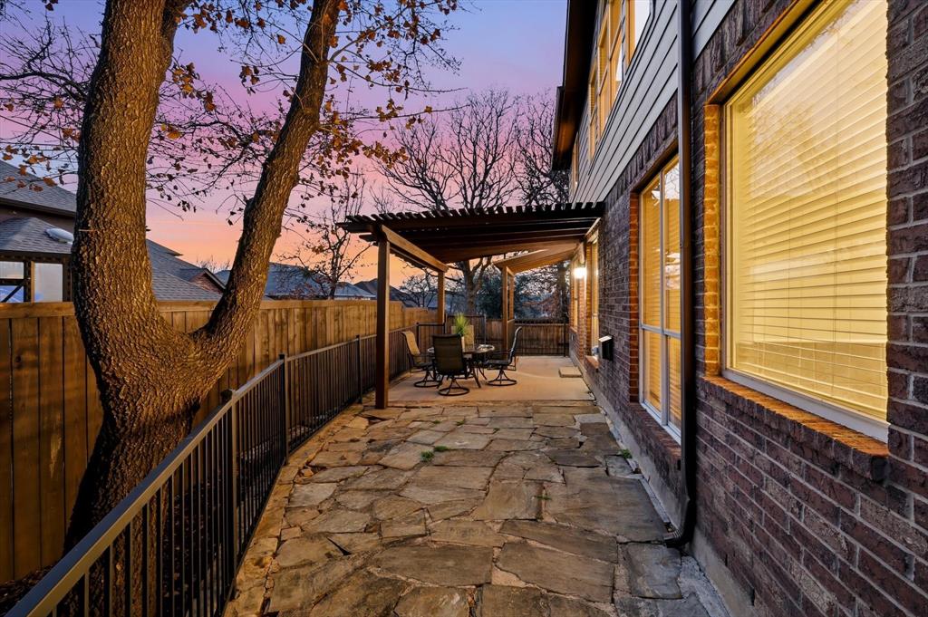 CASTLEWOOD SEC TWO-I - Residential