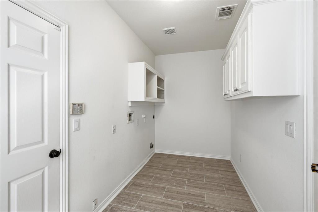 CASTLEWOOD SEC TWO-I - Residential