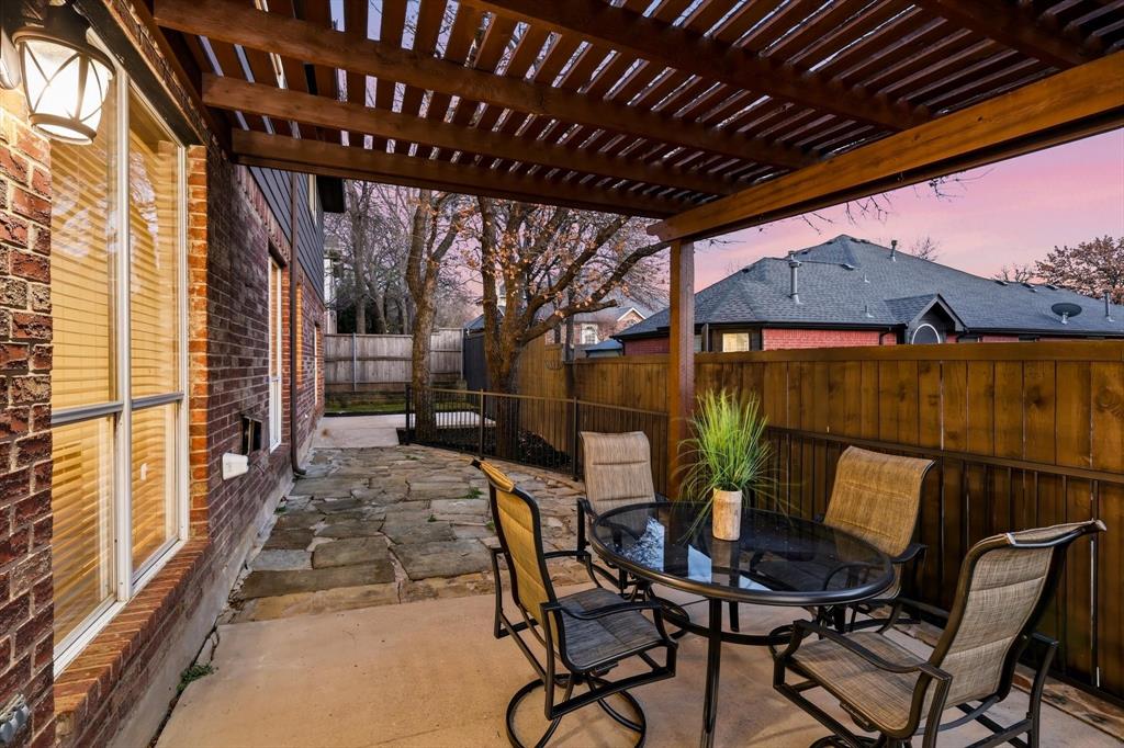 CASTLEWOOD SEC TWO-I - Residential