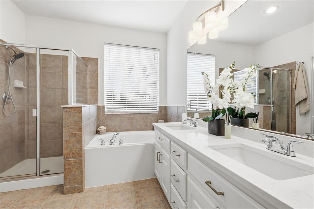 CASTLEWOOD SEC TWO-I - Residential