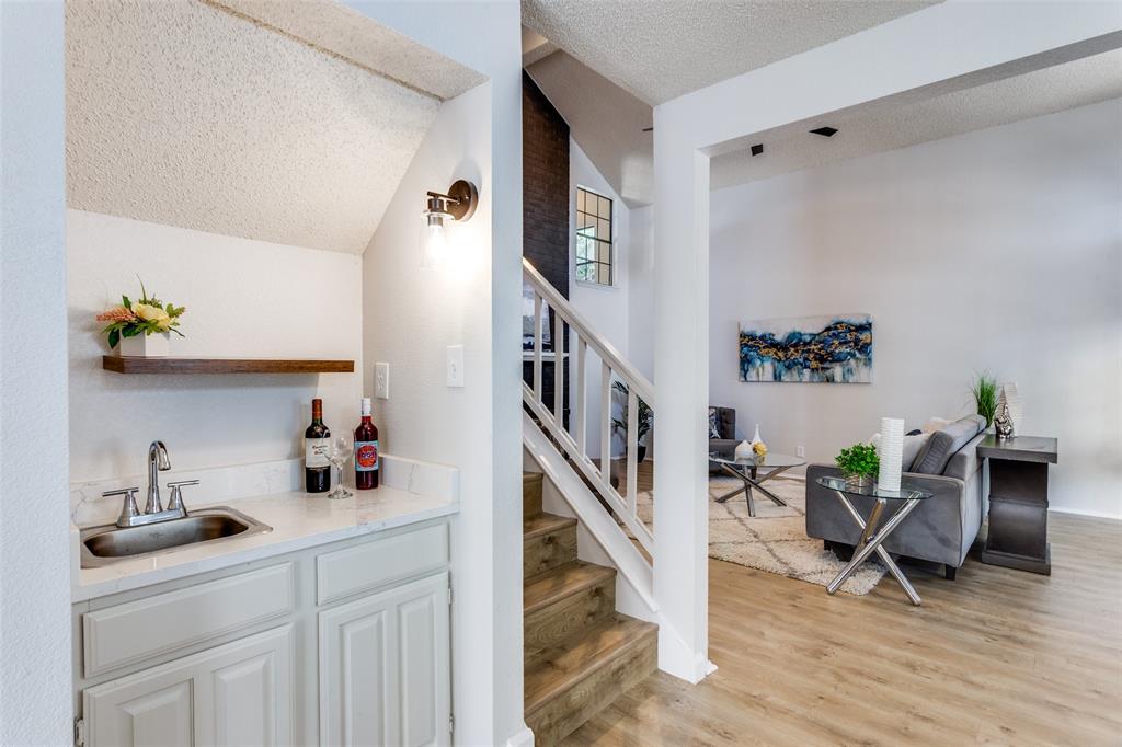 2512 Galemeadow Drive