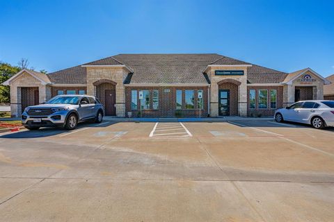8212 Liberty Grove Road 100 & 200 Rowlett TX 75089