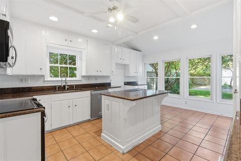 Tiny photo for 4224 Pershing Avenue, Fort Worth, TX 76107 (MLS # 21101021)