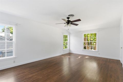 Tiny photo for 4224 Pershing Avenue, Fort Worth, TX 76107 (MLS # 21101021)