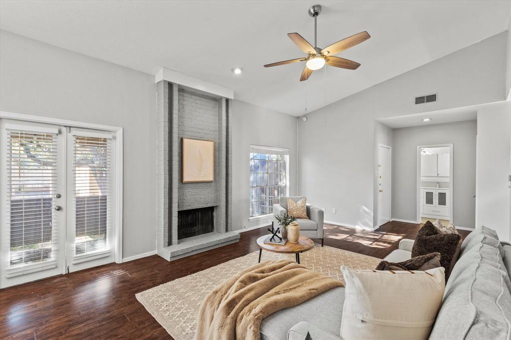 High Hollows Condo - Residential