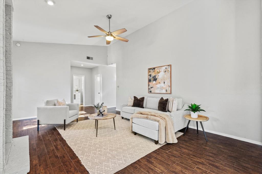 High Hollows Condo - Residential