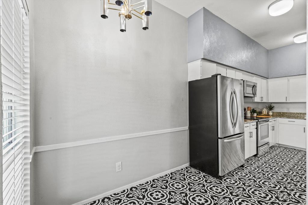 High Hollows Condo - Residential