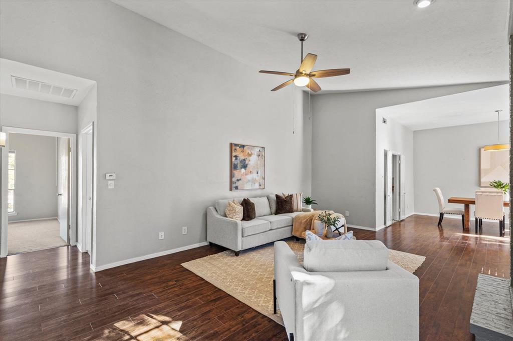 High Hollows Condo - Residential