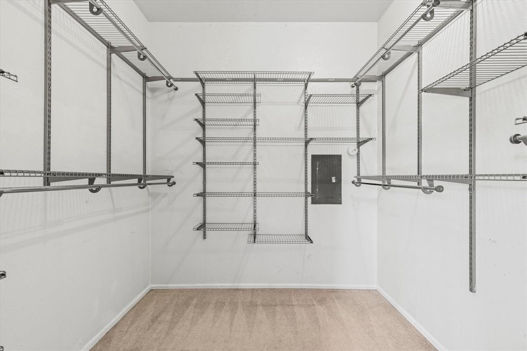 High Hollows Condo - Residential