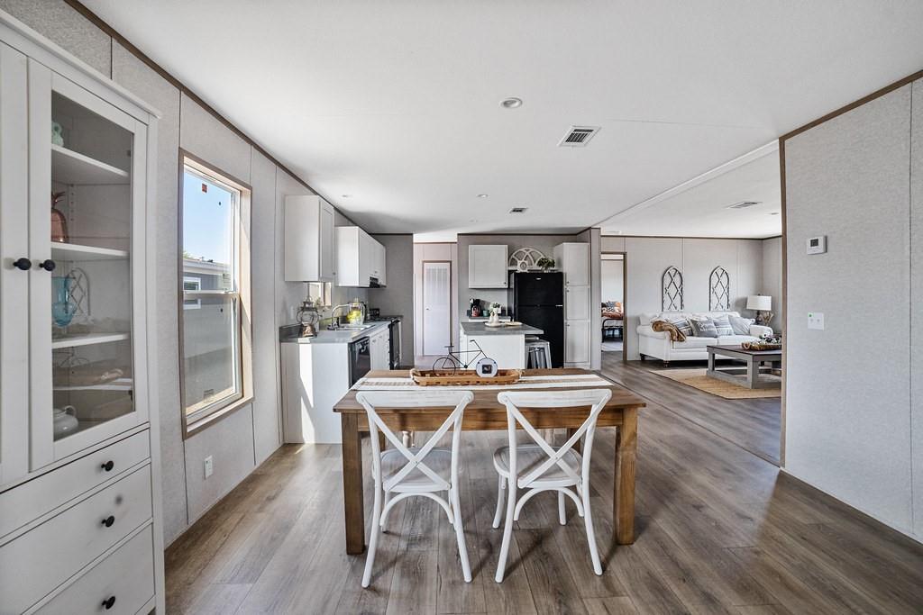 Satellite City U2 - Residential