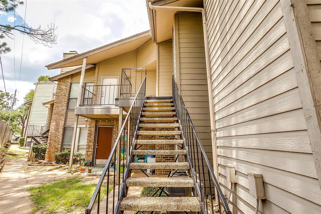 Pecan Chase Condo - Residential