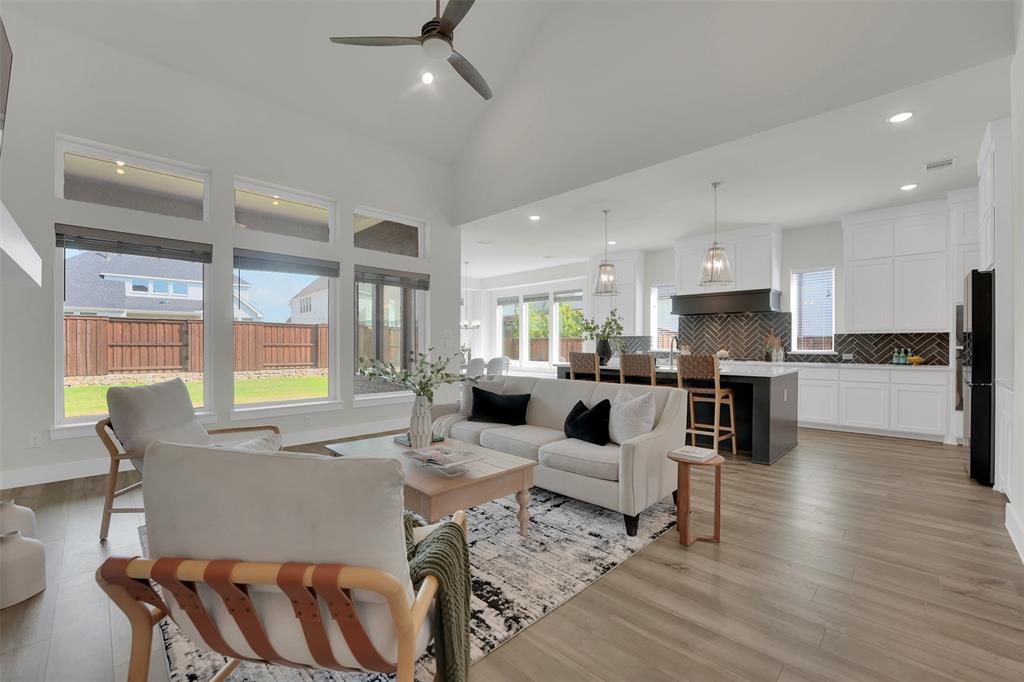 4330 Silver Spur Drive