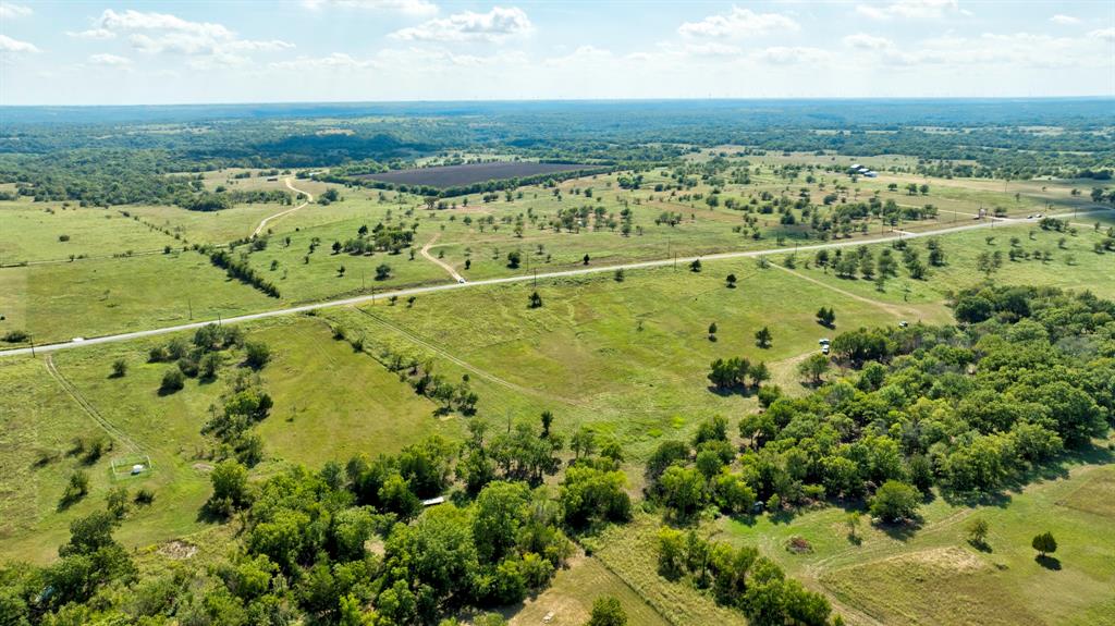 Eagles Perch Sub - Land