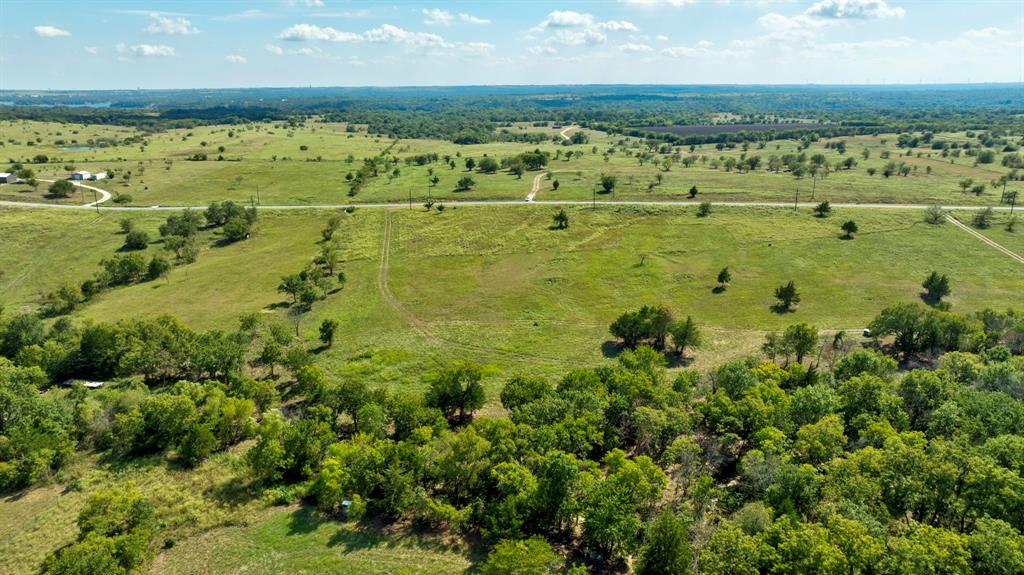 Eagles Perch Sub - Land