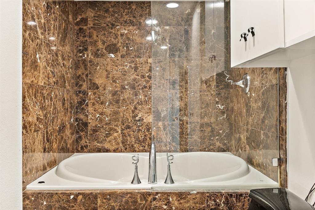 Park Towers Condominiums - Residential