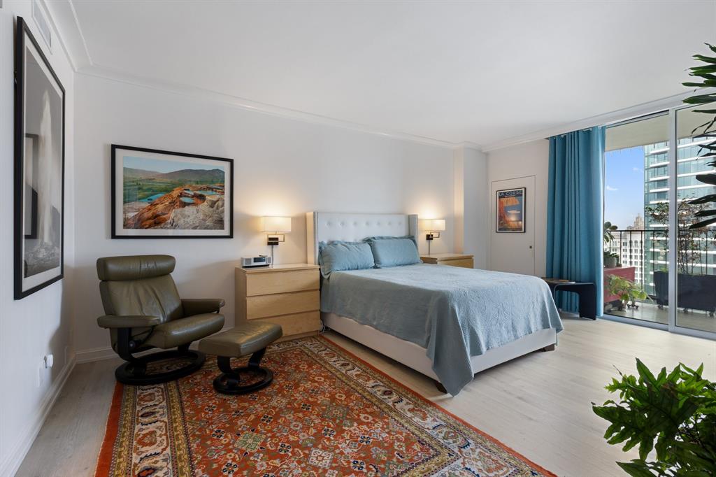 Park Towers Condominiums - Residential