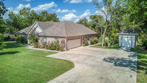 A home in Cleburne