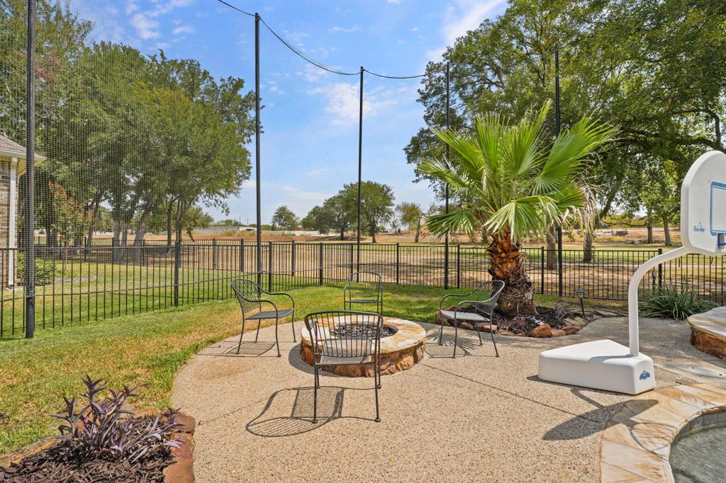 Resort On Eagle Mountain Lake - Residential