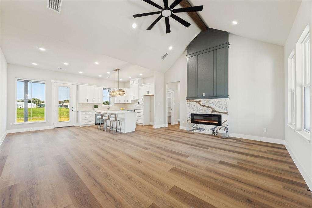 9513 Dripping Springs Road
