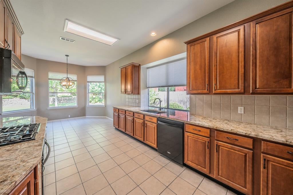 3001 Saint Lynda Drive