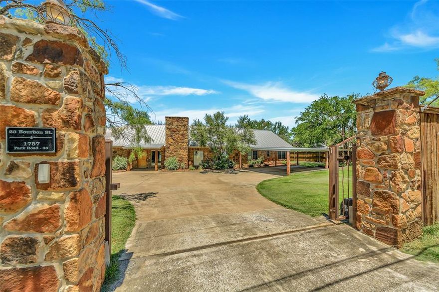 This is a rare 5 bedroom, 4.5 bath plus 2 bonus rooms find with an enclosed porch on bourbon street at PK Lake with a deep water enclosed dock. Master bedroom has added bonus room both with private lake access. Two ensuite guest bedrooms with porch access. To round our the last two guest bedroom, a jack and gill bath. A half bath is conveniently placed right off the living dining area. Massive pantry with floor to ceiling built in storage with room for an additional freezer or refrigerator. Two hall closets are perfect for STR owner's closets. Lighted walkway to dock for the late night boat rides to Hells Gate. You will not want to miss this property!