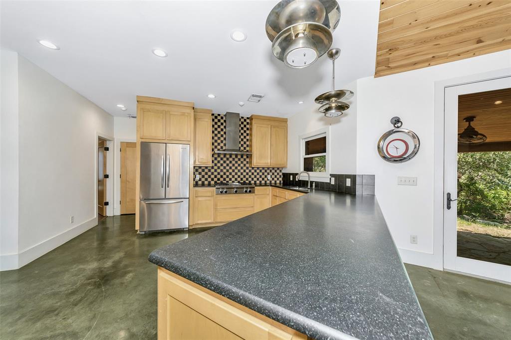 Peninsula - Residential