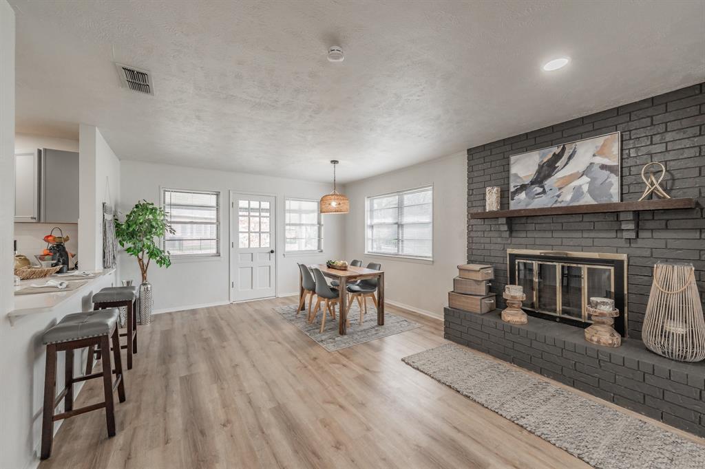 Decordova Bend Estate - Residential