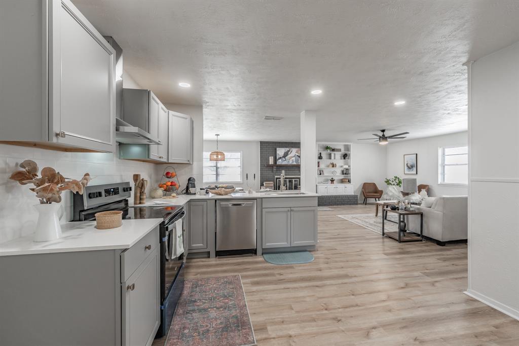 Decordova Bend Estate - Residential