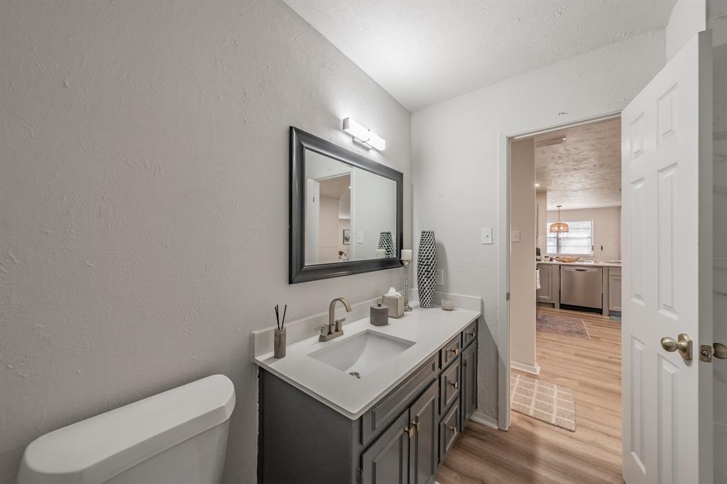 Decordova Bend Estate - Residential