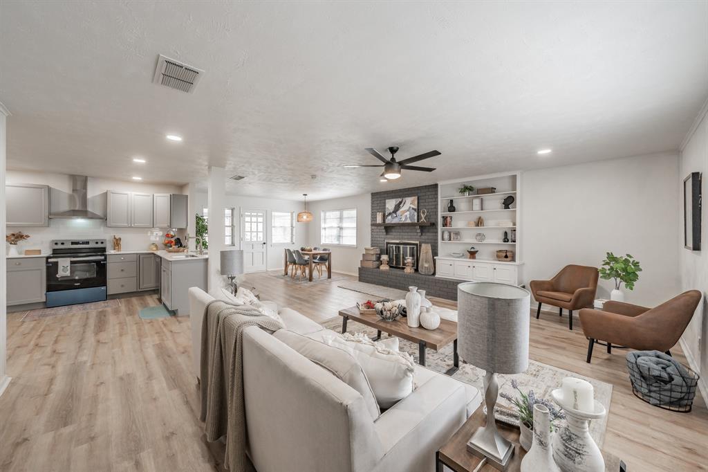 Decordova Bend Estate - Residential