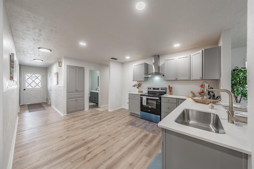 Decordova Bend Estate - Residential